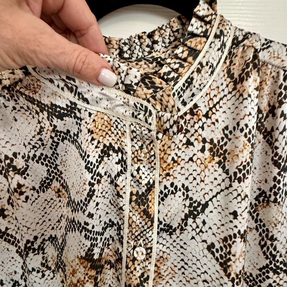 EUC Cabi Cobra Dress style 6759 size Small snakepront fabric w/belt - Picture 5 of 8